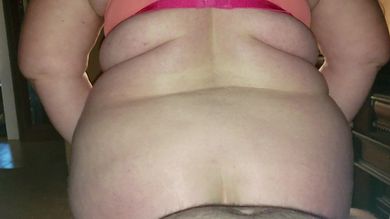 Домашняя порнушка с трахом замужней жирухи в тугое очко